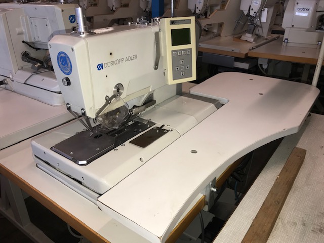 Eyeleting Machines : DURKOPP-ADLER 580 PREMIUM